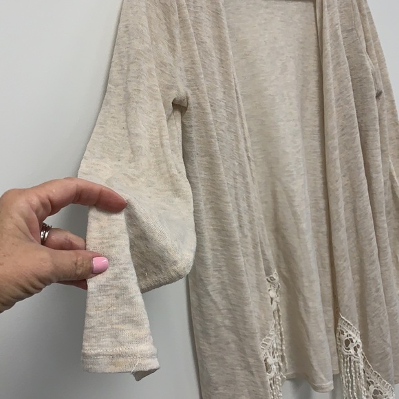 Nouvida size small cream fringe duster - Picture 3 of 5